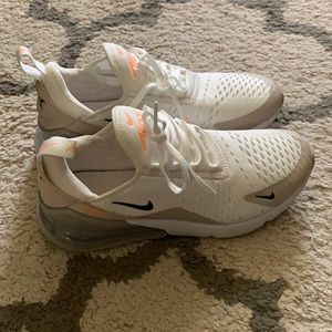 Women’s NIKE Air Max 270 Sneaker